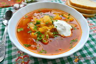 Постный летний борщ без мяса