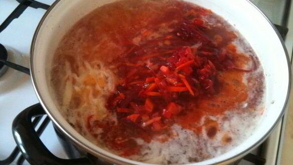 ШАГ 6. украинский борщ