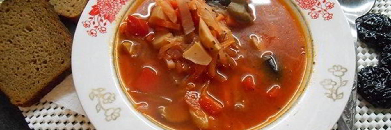 Вегетарианский борщ в мультиварке