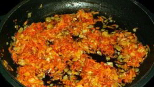 ШАГ 2. вкусный зеленый борщ со щавелем