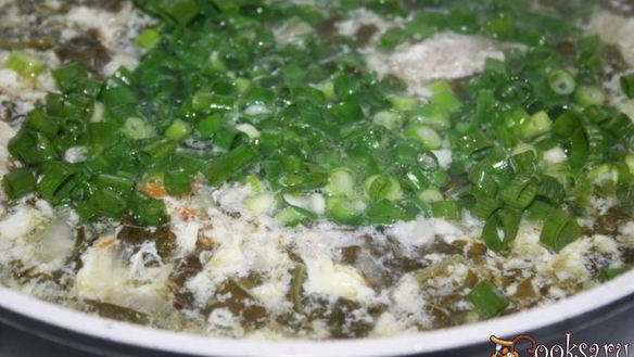 ШАГ 7. зеленый борщ со щавелем и виноградными листьями