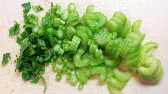 ШАГ 3. чечевичный суп с томатами