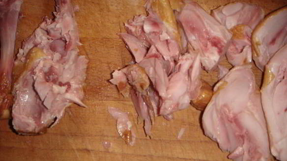 ШАГ 2. фейохаджа — фасолевый суп с копченостями