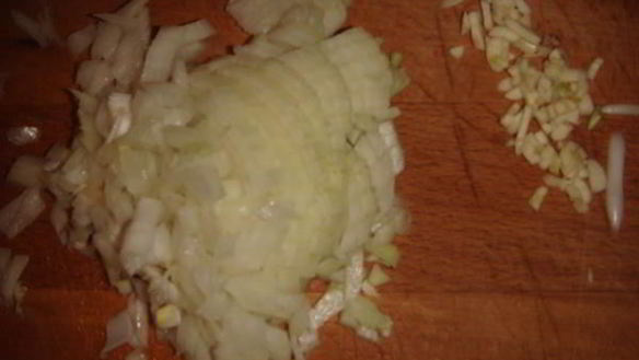 ШАГ 4. фейохаджа — фасолевый суп с копченостями