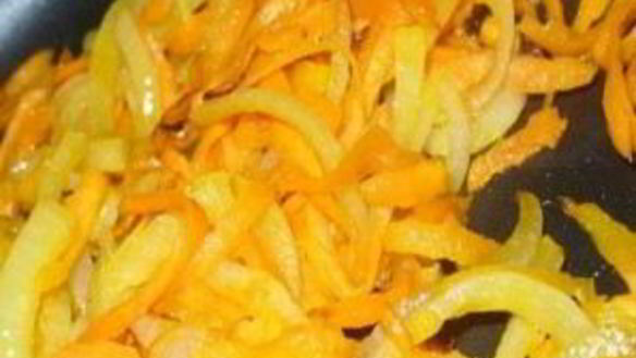 ШАГ 4. итальянский суп с кальмарами