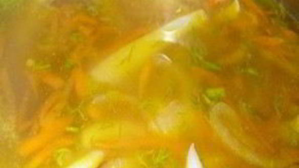 ШАГ 5. итальянский суп с кальмарами