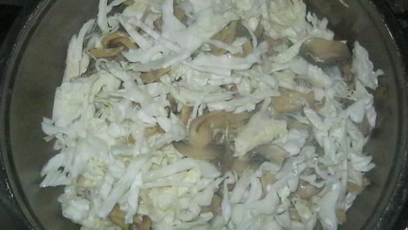 ШАГ 3. китайский суп с грибами и курицей