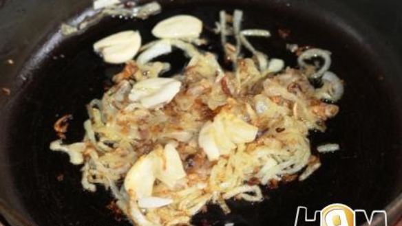 ШАГ 8. крем суп из крапивы с брынзой и одуванчиками