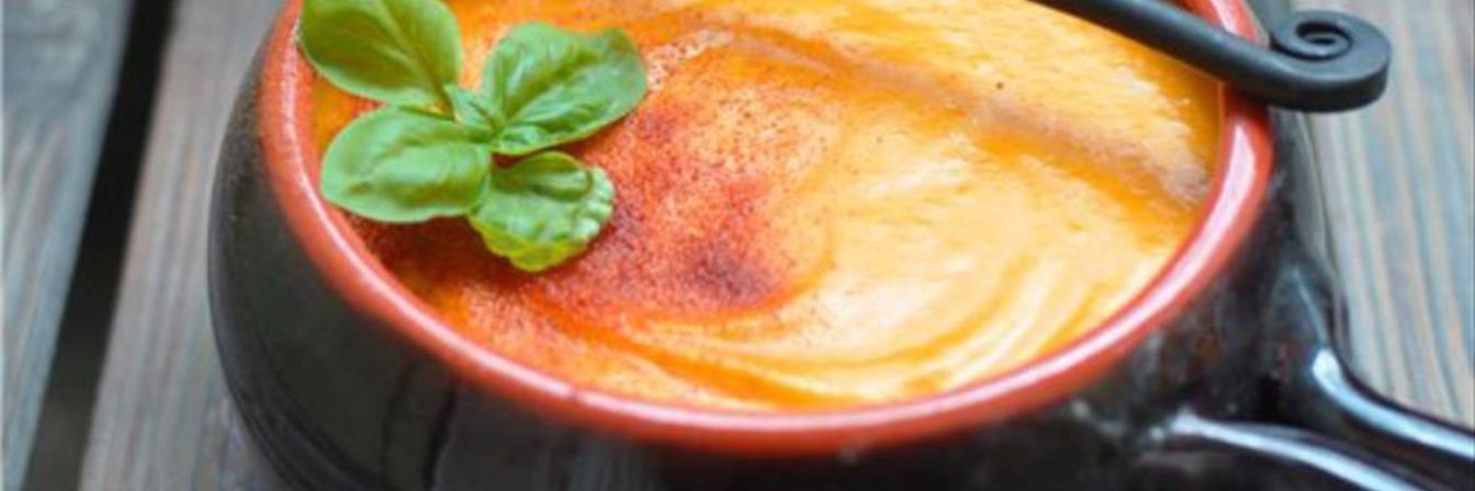 Крем-суп из печеной тыквы и картофеля с плавленым сыром