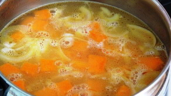 ШАГ 5. крем-суп из тыквы с красным перцем