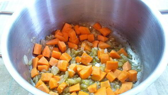 ШАГ 6. крем-суп из тыквы с яблоками