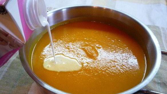 ШАГ 10. крем-суп из тыквы с яблоками