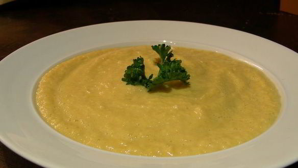 ШАГ 6. нежный крем-суп из сельдерея на молоке