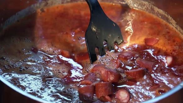 ШАГ 4. пивной суп с копченостями