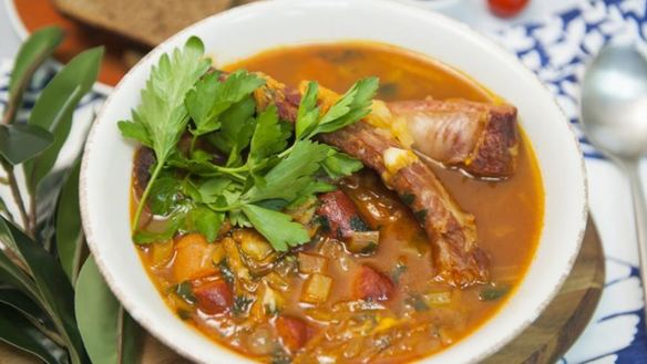 ШАГ 7. пивной суп с копченостями