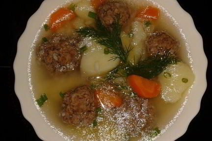 Рисовый суп с фрикадельками