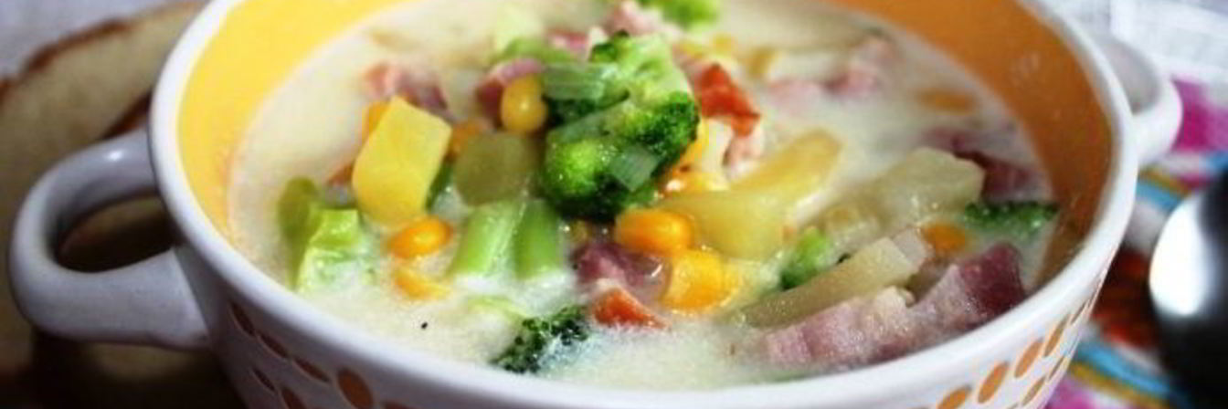 Сливочный суп с брокколи и беконом