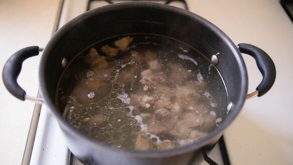 ШАГ 9. солянка мясная