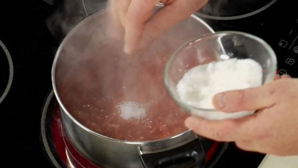 ШАГ 4. солянка с курицей