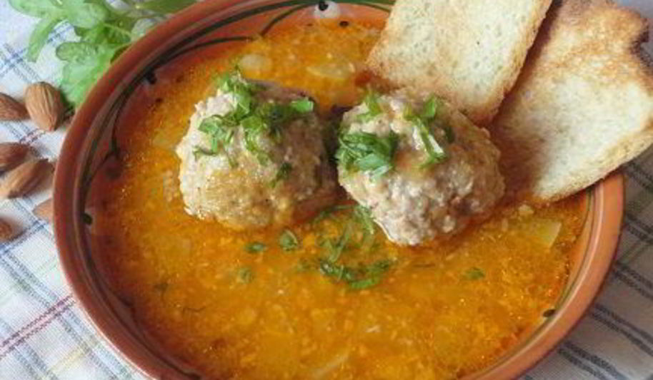 Рецепт суп альбондигас