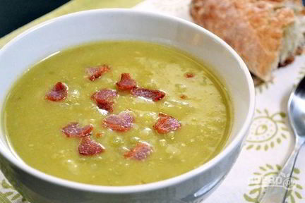 Гороховый суп-пюре с беконом и картофелем