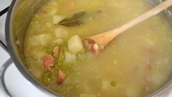 ШАГ 8. гороховый суп-пюре с беконом и картофелем