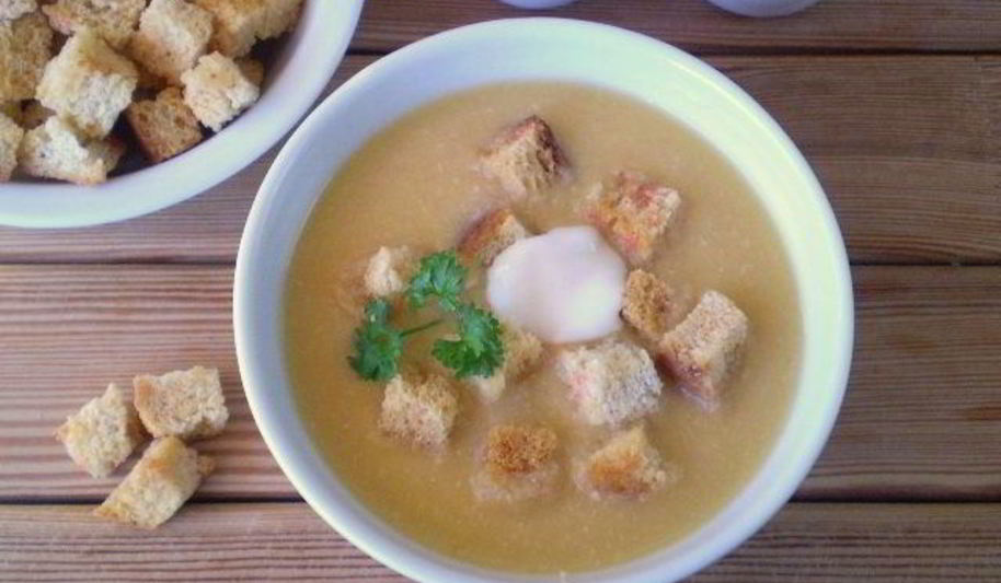 Рецепт гороховый суп-пюре с гренками