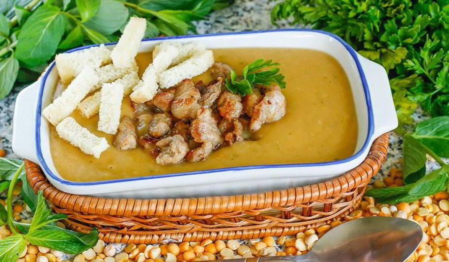 Рецепт гороховый суп пюре в мультиварке с копченой свиной грудинкой