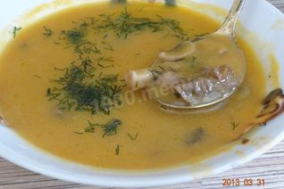 Грибной суп-пюре с сельдереем и картошкой