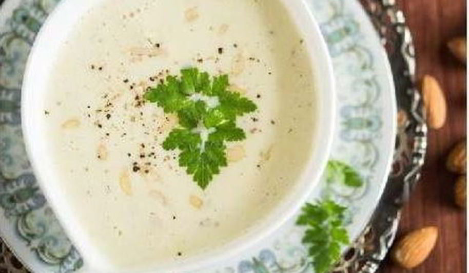 Рецепт куриный суп-пюре с миндалем