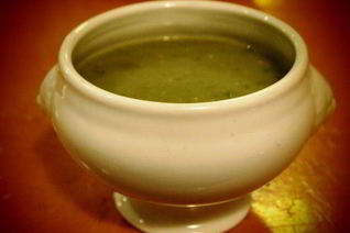 Легкий суп-пюре для последних жарких дней