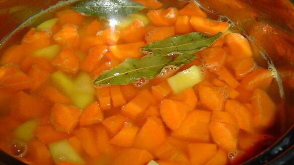 ШАГ 3. морковный суп-пюре с зеленым луком