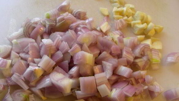 ШАГ 2. очень овощной суп-пюре из зеленого горошка