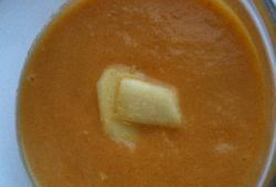 Простой морковный суп-пюре с имбирем