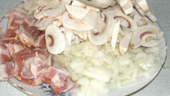 ШАГ 4. суп-пюре грибной с беконом