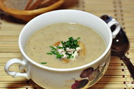 Суп-пюре грибной с сыром