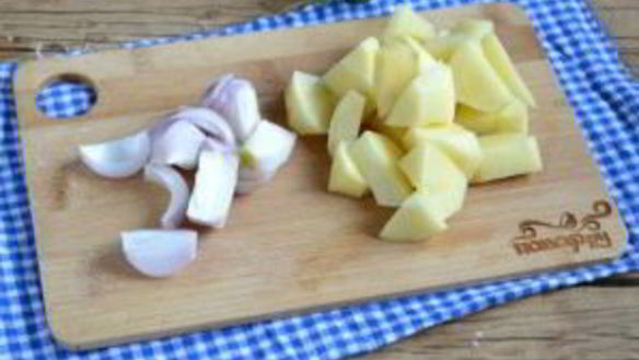 ШАГ 2. суп-пюре из брокколи со сливками