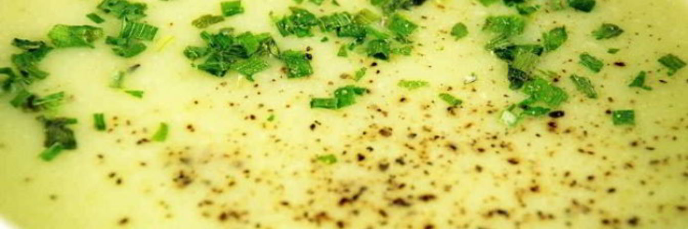 Суп-пюре из кабачков со сливками