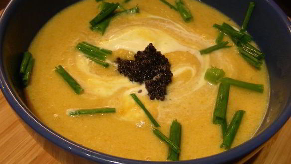 ШАГ 5. суп-пюре из лосося с икрой