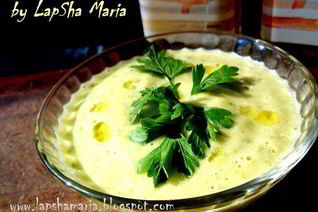 Суп-пюре из петрушки с сыром бри