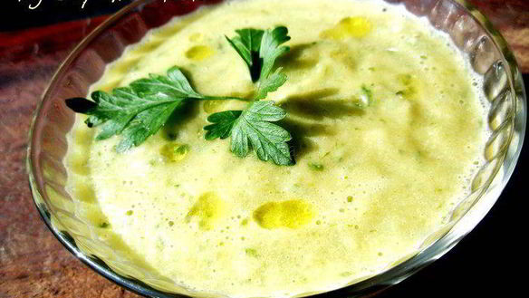 ШАГ 8. суп-пюре из петрушки с сыром бри