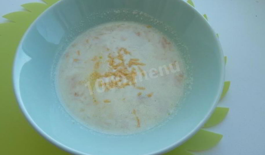 Рецепт суп пюре из сельдерея с твердым сыром и сметаной