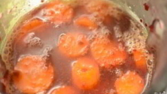 ШАГ 2. суп-пюре из свеклы