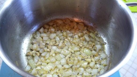 ШАГ 4. суп пюре из тыквы с яблоками и мускатным орехом