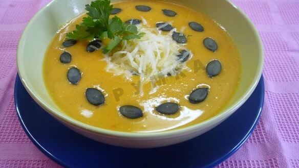 ШАГ 10. суп пюре из тыквы с яблоками и мускатным орехом