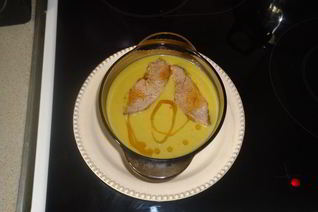 Суп-пюре из зеленого горошка с яблоками