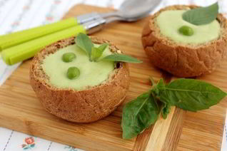 Суп-пюре из зеленого горошка