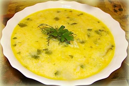 Суп пюре с брокколи креветками и сыром