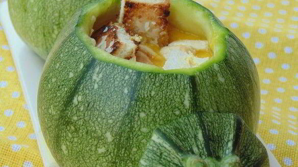 ШАГ 7. суп-пюре с курицей, овощами и пармезановыми гренками