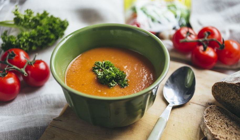 Рецепт томатный суп-пюре с розмарином